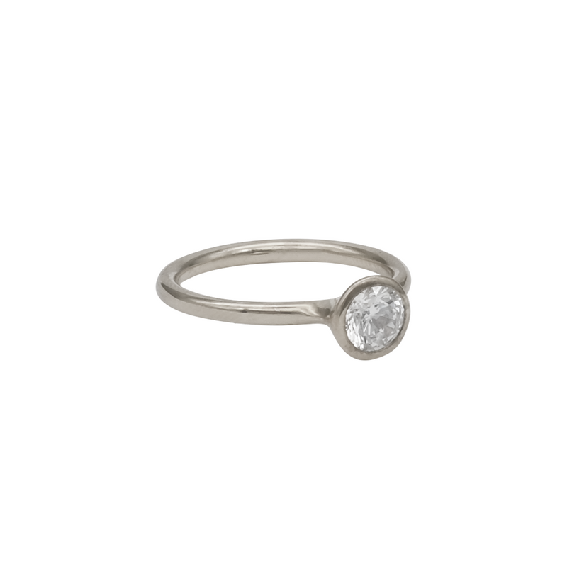 Amira Bezel Diamond Engagement Ring
