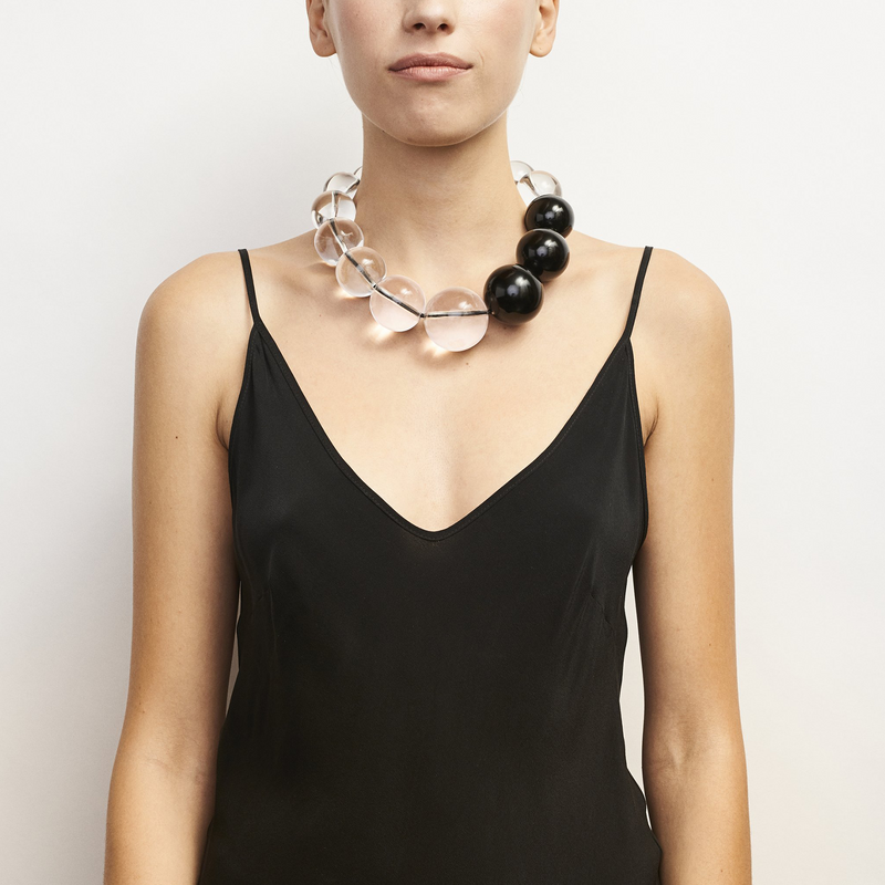 COMO NECKLACE IN BLACK AND SEE-THROUGH